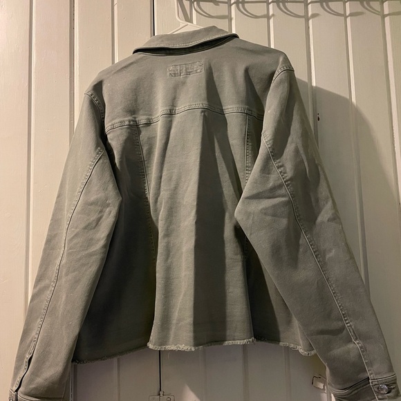 MAURICES denim jacket- 2X NWT - Picture 5 of 9